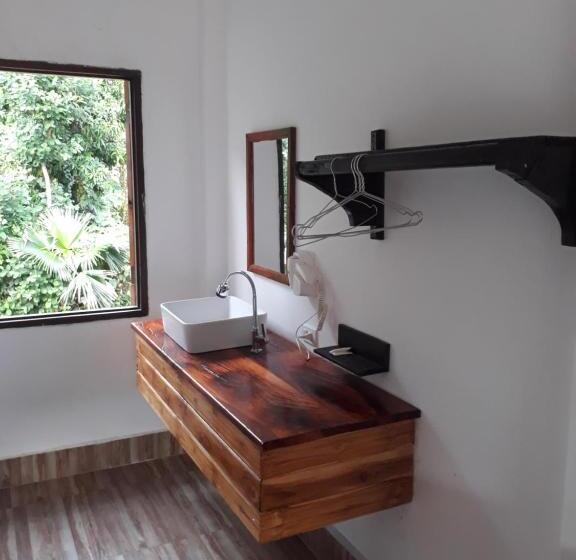 بنسيون Nam Ou View Villa