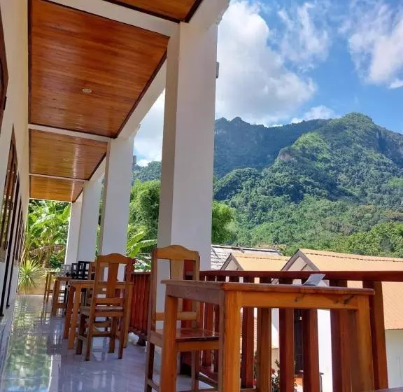 ペンション Nam Ou View Villa