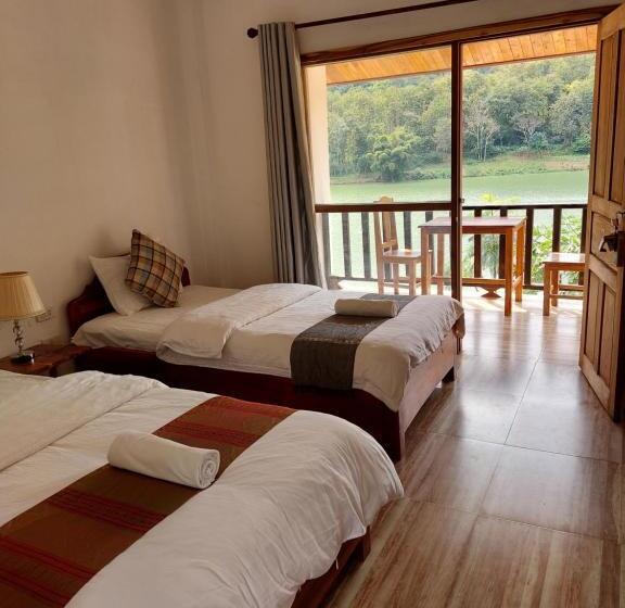 بنسيون Nam Ou View Villa