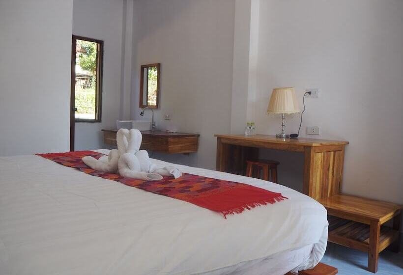 بنسيون Nam Ou View Villa