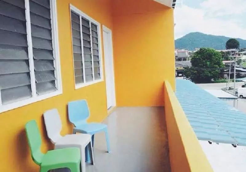 هتل Greenpeace Guesthouse