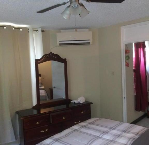 Rosi Ocean Sand Hotel Apt