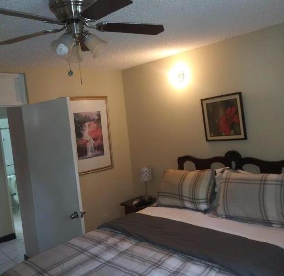 Rosi Ocean Sand Hotel Apt