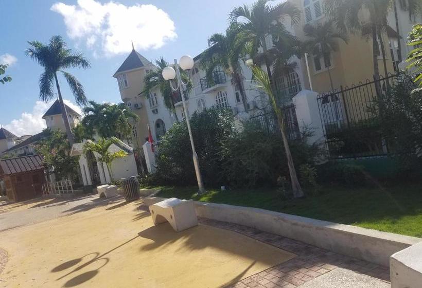 Rosi Ocean Sand Hotel Apt