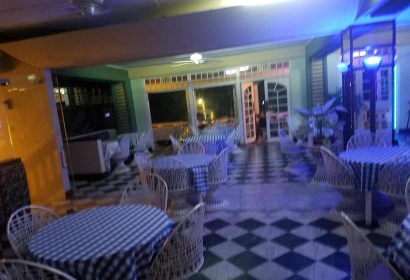 Rosi Ocean Sand Hotel Apt