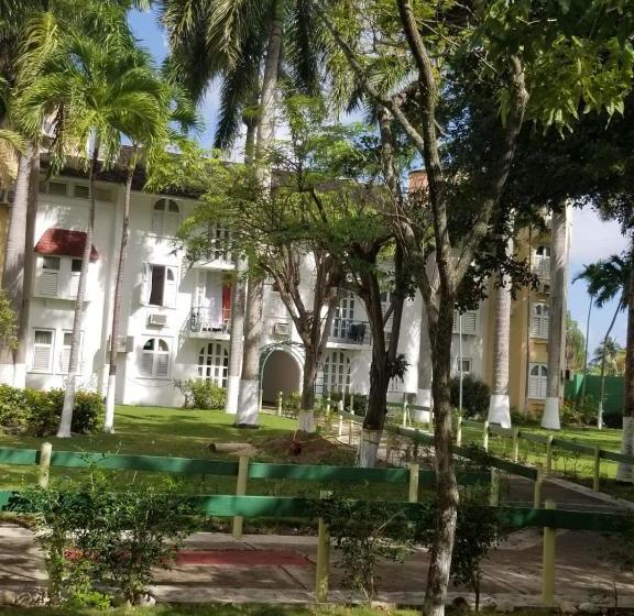 Rosi Ocean Sand Hotel Apt