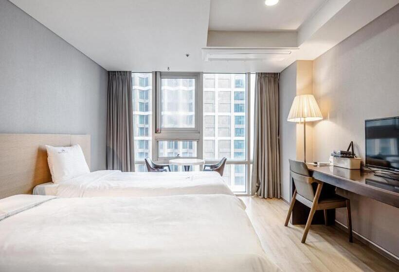 Haeundae Seacloud Hotel Residence