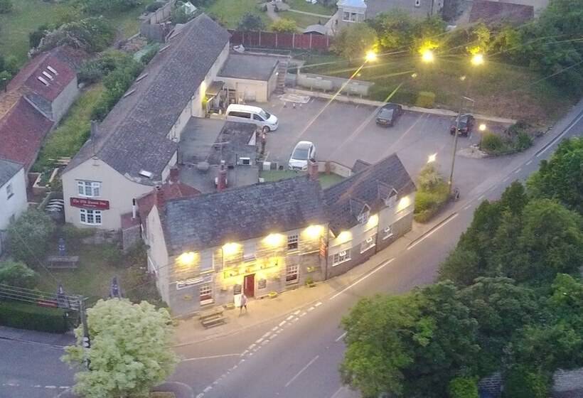 Отель The Old Pound Inn