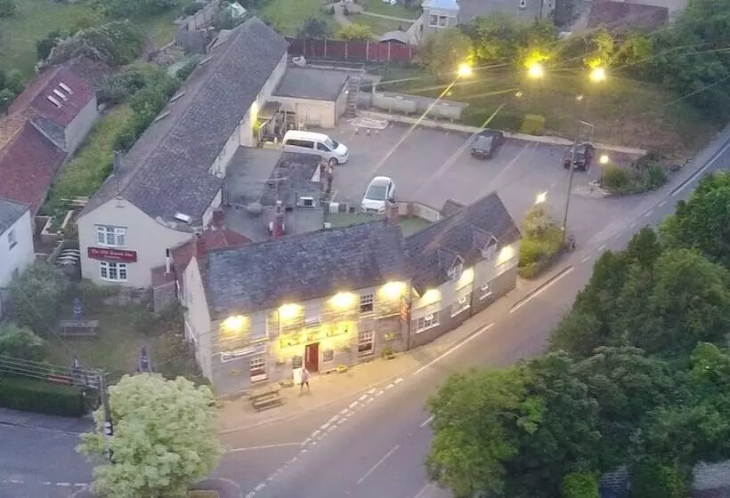 Hotelli The Old Pound Inn