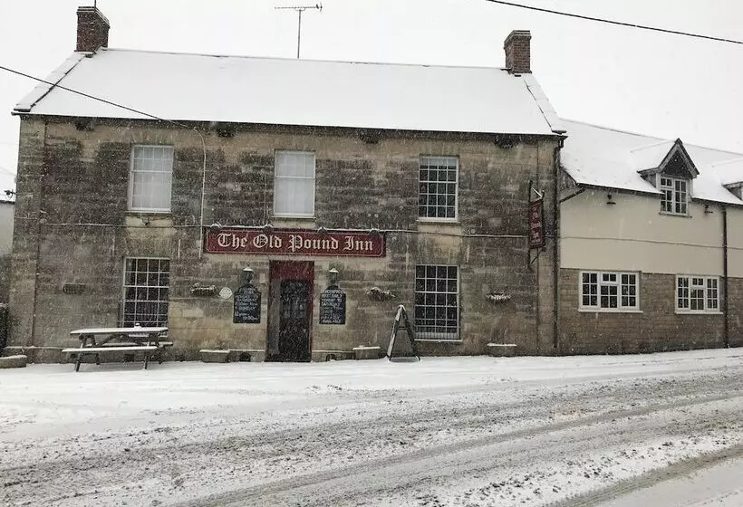Hotelli The Old Pound Inn