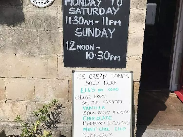 Hotelli The Old Pound Inn