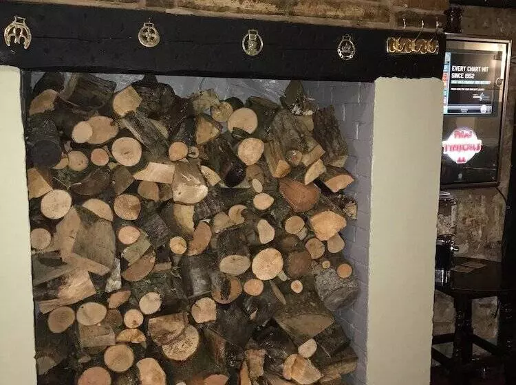 Hotelli The Old Pound Inn