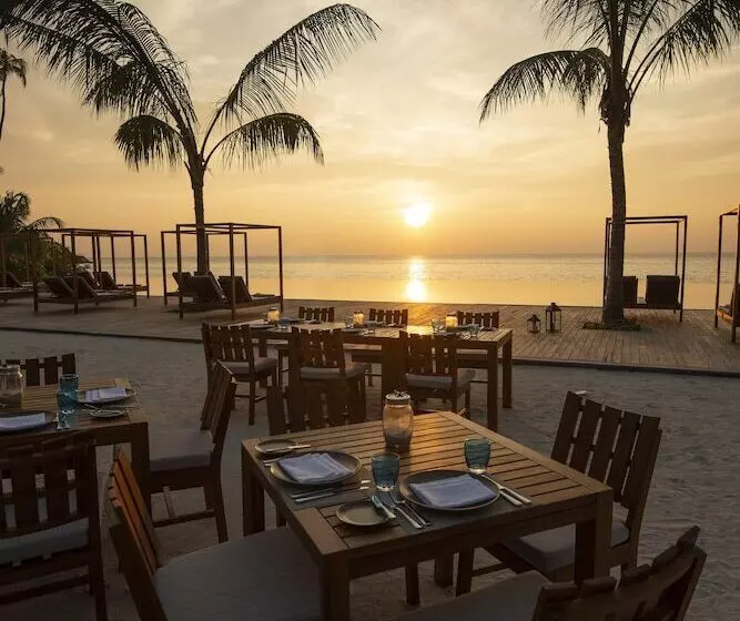 هتل The Residence Maldives At Dhigurah