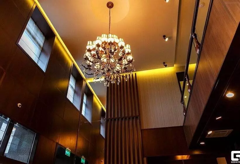 ホテル Tom River Plaza