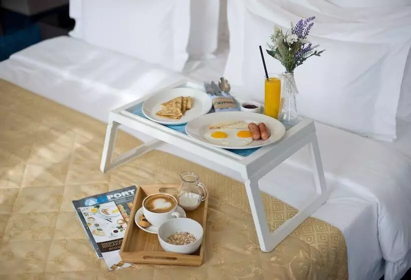 ホテル Tom River Plaza