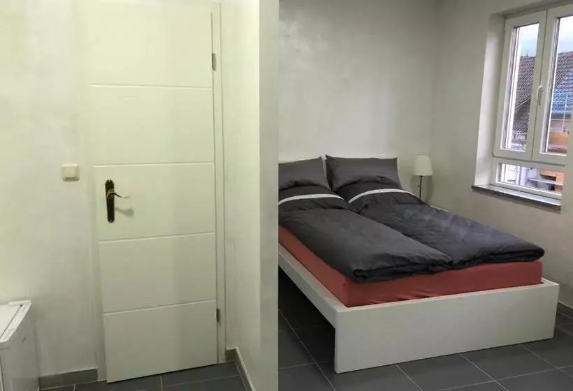 Hotelli Apartments & Rooms Bad Soden