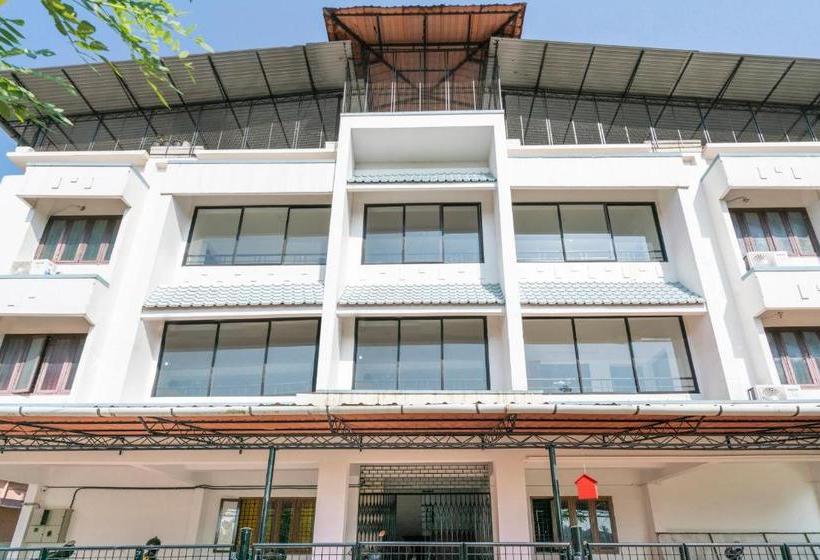 פנסיון Oyo Home 65849 Elegant Tharayil Apartments 3bhk