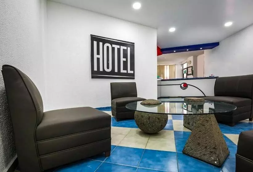 Capital O Hotel Casa Blanca, Morelia