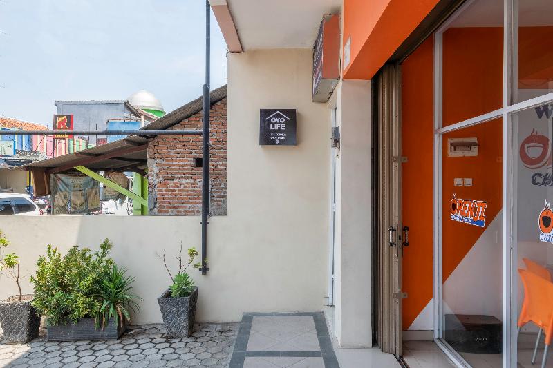 Hotel Koolkost Near Stikes Cirebon