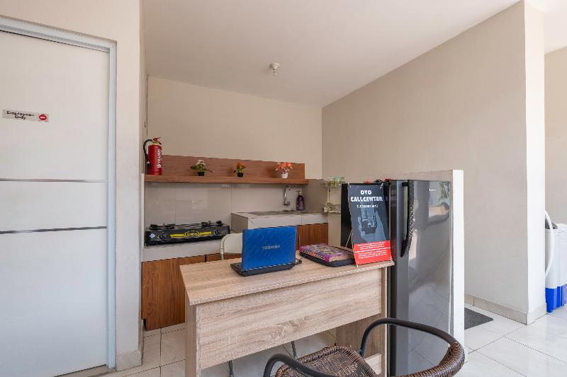 Hotel Koolkost Near Stikes Cirebon