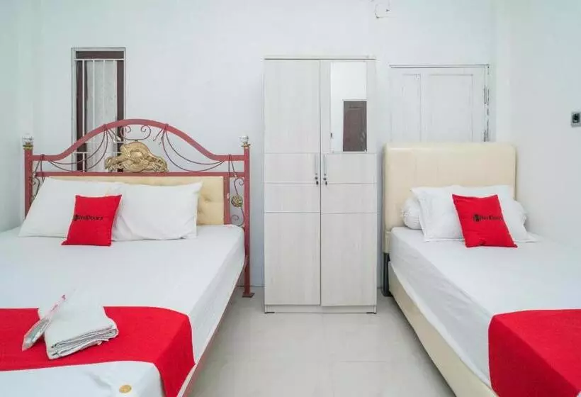 Majatalo Reddoorz Syariah Near Jalan A Yani Km 8 Citraland