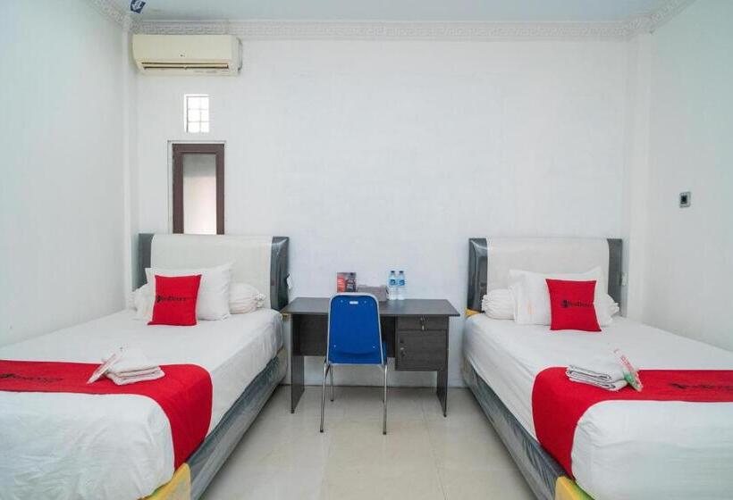 펜션 Reddoorz Syariah Near Jalan A Yani Km 8 Citraland