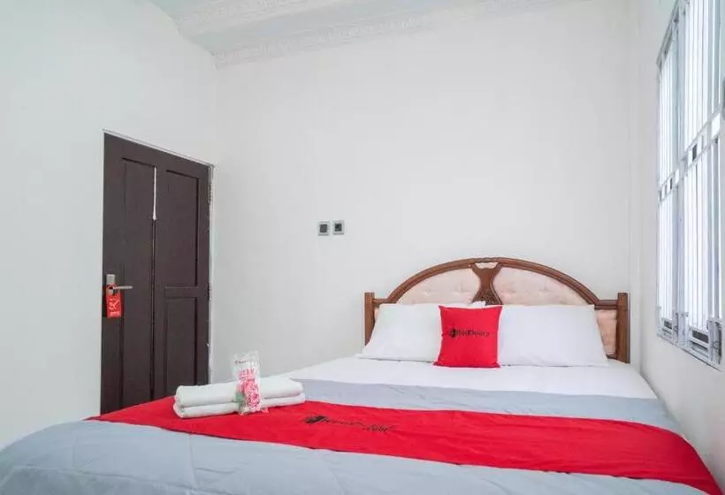 Majatalo Reddoorz Syariah Near Jalan A Yani Km 8 Citraland