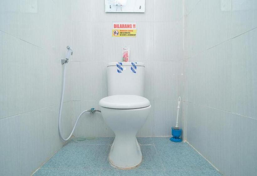 펜션 Reddoorz Syariah Near Jalan A Yani Km 8 Citraland