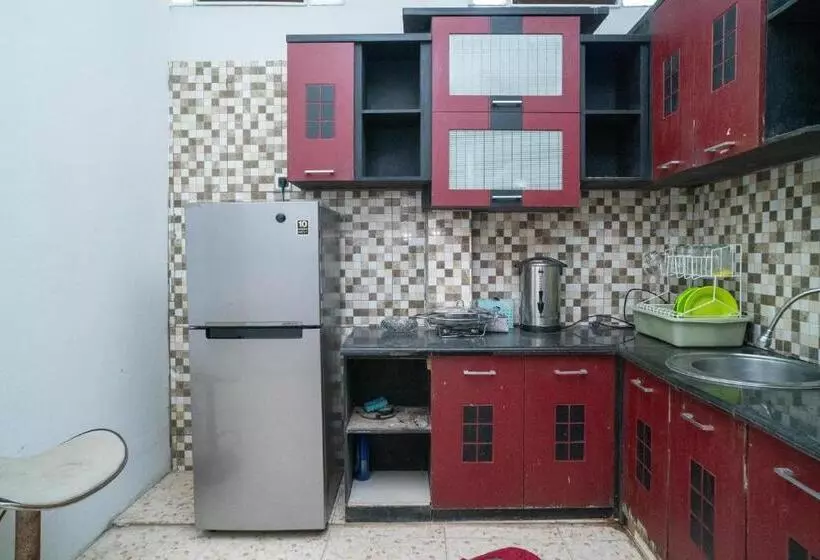 Majatalo Reddoorz Syariah Near Jalan A Yani Km 8 Citraland