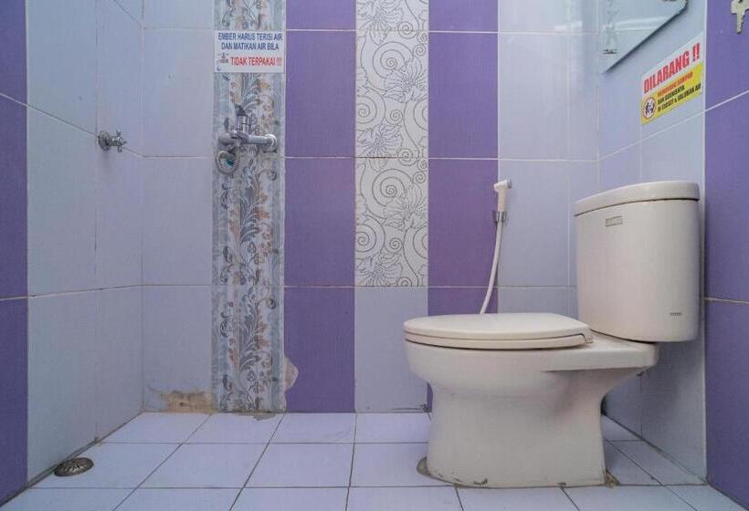 펜션 Reddoorz Syariah Near Jalan A Yani Km 8 Citraland