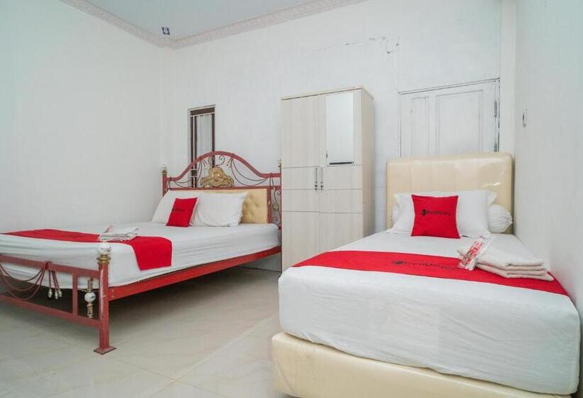 펜션 Reddoorz Syariah Near Jalan A Yani Km 8 Citraland