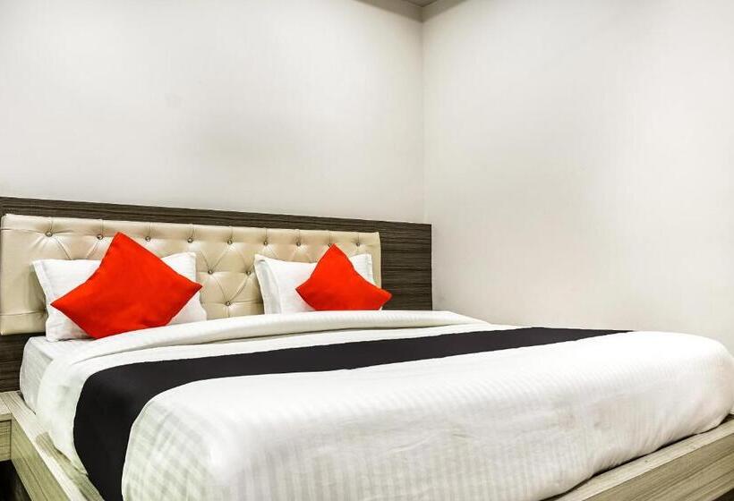 Hotel Capital O Jai Adisson