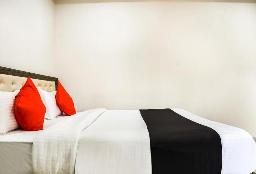 Hotel Capital O Jai Adisson