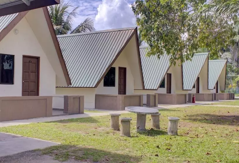 Hotelli Oyo 89896 Sedili Inn Resort