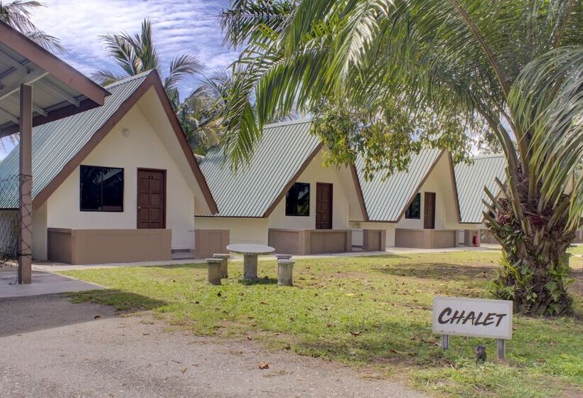 Hotel Oyo 89896 Sedili Inn Resort