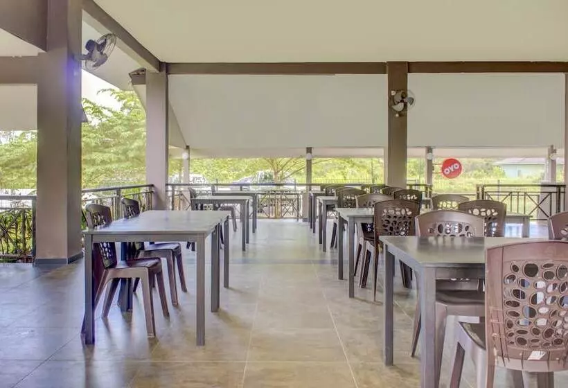 Hotelli Oyo 89896 Sedili Inn Resort