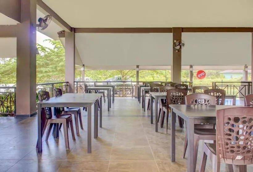 Hotelli Oyo 89896 Sedili Inn Resort