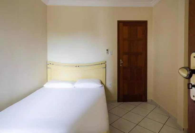 ホテル Pousada 6 Irmãos