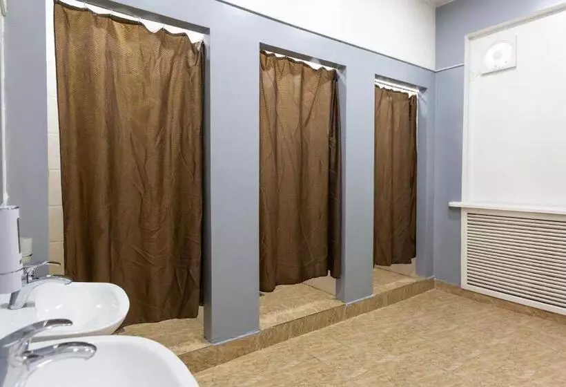 Light Hostel
