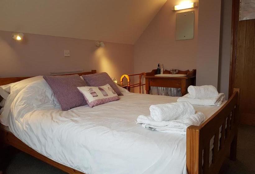 Aamiaismajoitus (B&B) Ivy Farm Accommodation