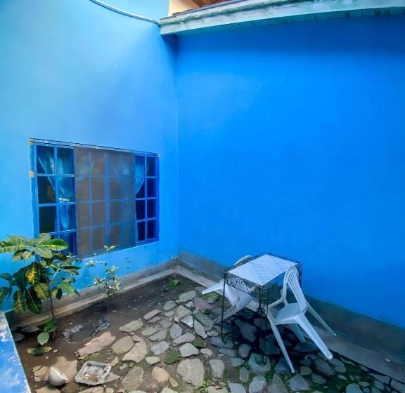 پانسیون Hostal Juan Lindo