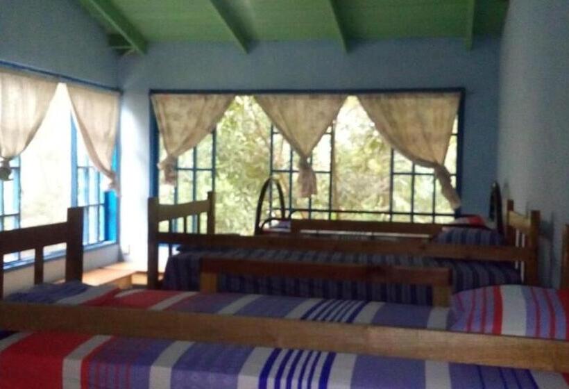 پانسیون Hostal Juan Lindo