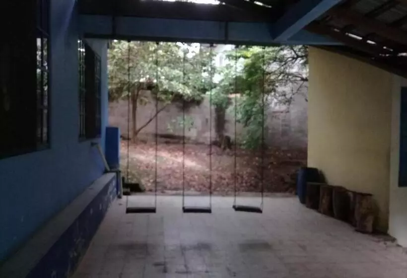 پانسیون Hostal Juan Lindo