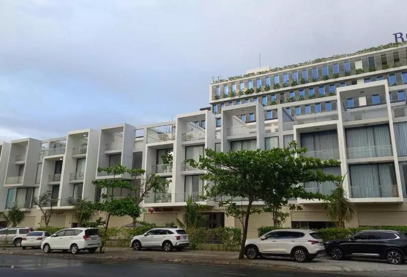Tuy Hòa Beach Hotel   Căn Hộ Du Lịch