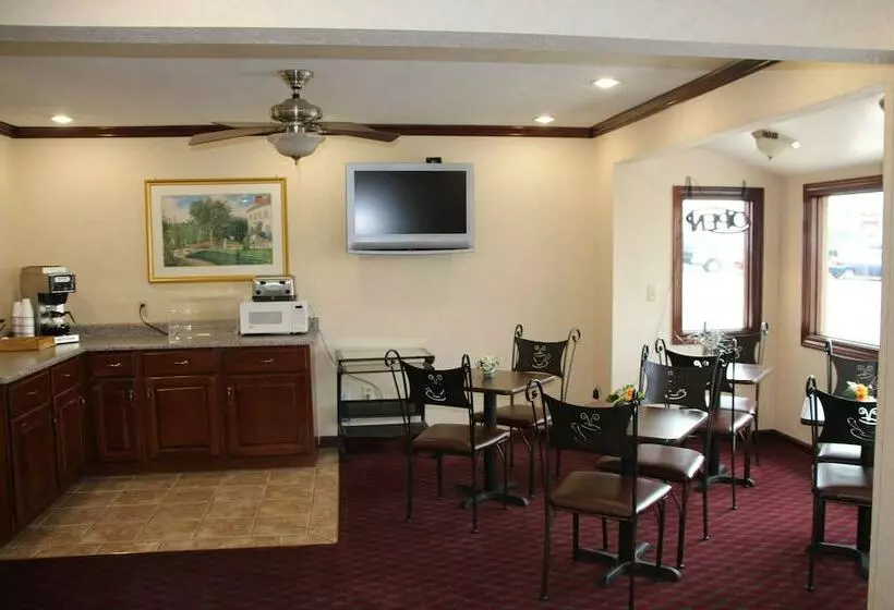 בית מלון כפרי Budget Inn   Troy