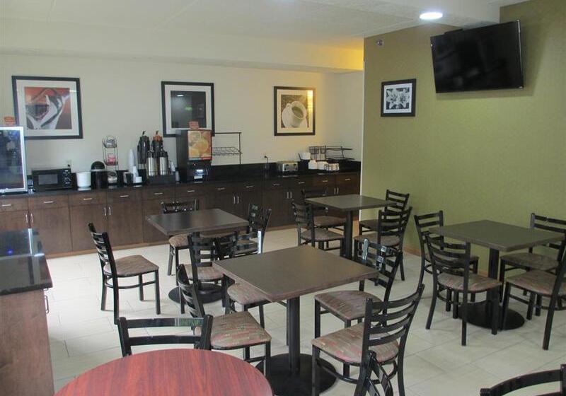 ホテル Days Inn By Wyndham Indiana Pa Near Iup