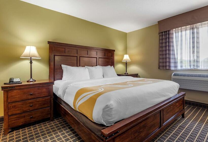 בית מלון כפרי Quality Inn & Suites Warren