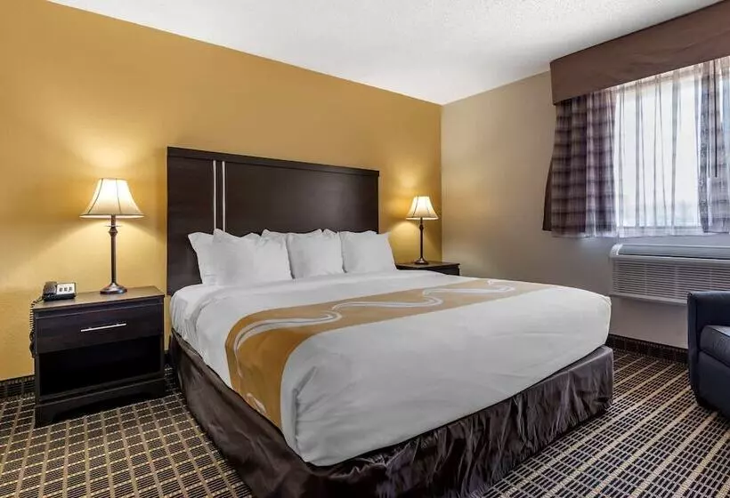 酒店 Quality Inn & Suites Warren