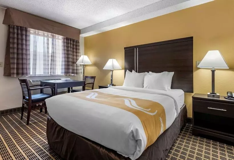 酒店 Quality Inn & Suites Warren