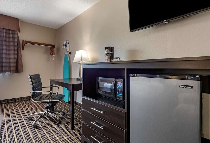 בית מלון כפרי Quality Inn & Suites Warren